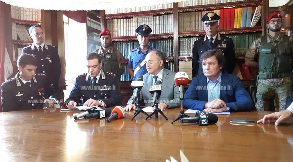 conferenza-stampa-arresti.jpg