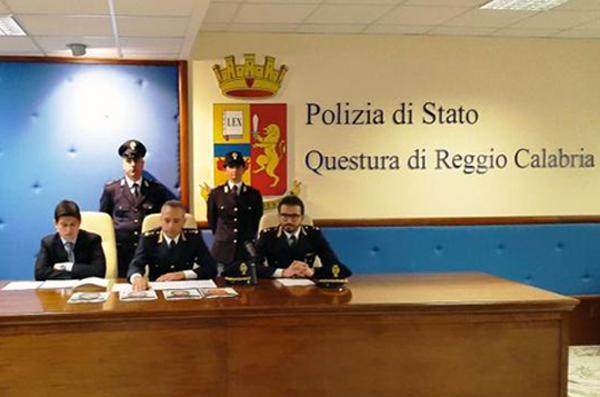 Calabria: vendevano proventi furti e rapine a compra oro, arrestati