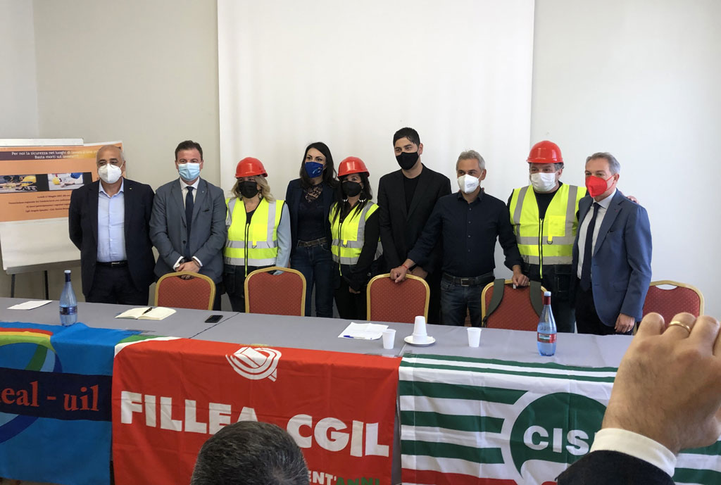 conferenza-stampa-sicurezza-lavoro-cgil-cisl-uil-17.05_25725.jpg