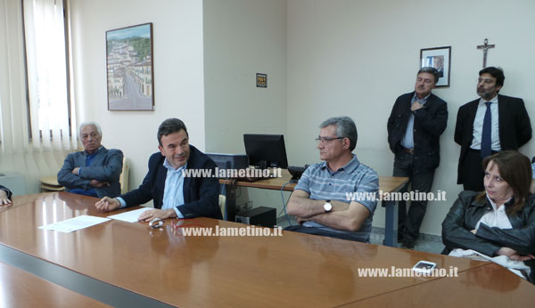 conferenza-stampa-sindaco-giugno-2013-bis-.jpg
