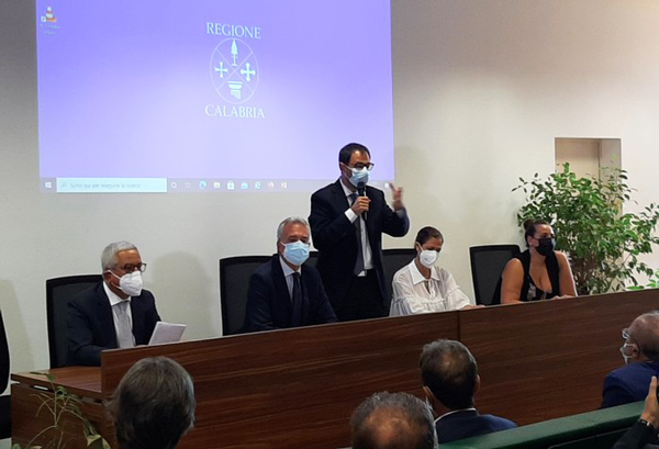 conferenza_incendi-cal-2021f4f5_e8c14.jpg
