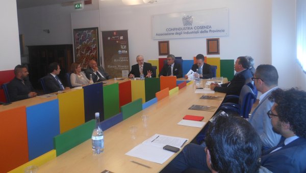 Calabria: Confindustria Cosenza incontra Ambasciatore del Messico Izquierdo