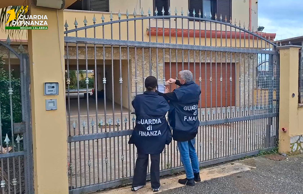confisca-reggio_73538.jpg