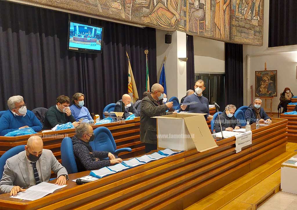 Provinciali a Catanzaro, vince il centrodestra: ecco la nuova composizione del Consiglio