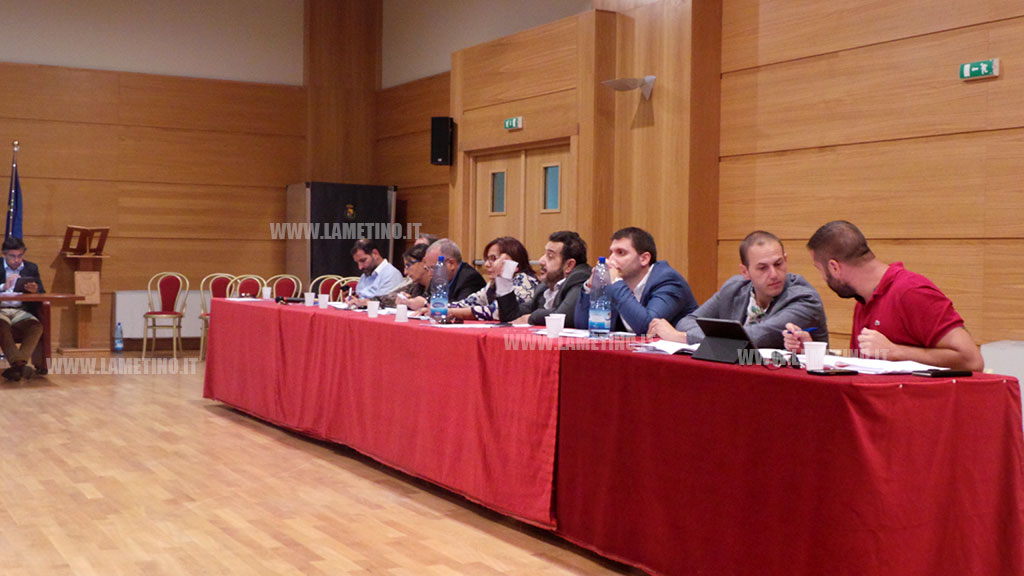 consi2_140915.jpg