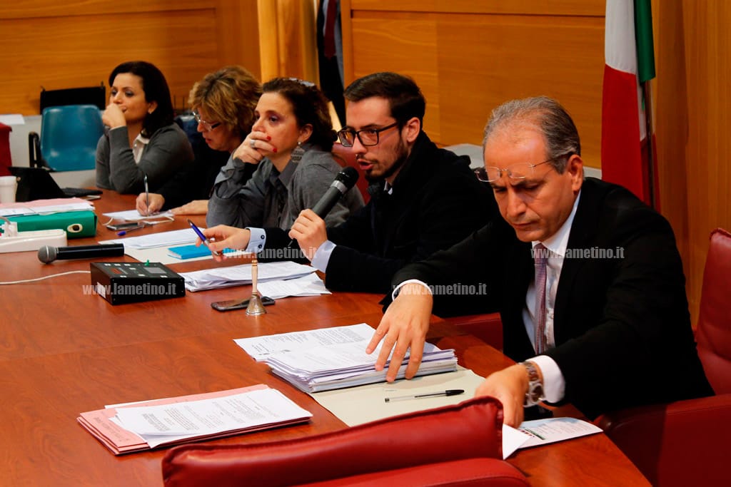 Lamezia, consiglio comunale: città avrà isola ecologica in contrada Rotoli, incentivi anche per cittadini virtuosi nella differenziata