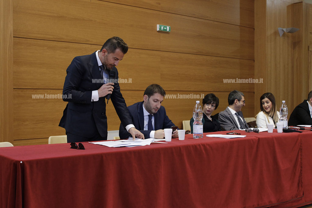 consiglio-2-05052017-164629.jpg