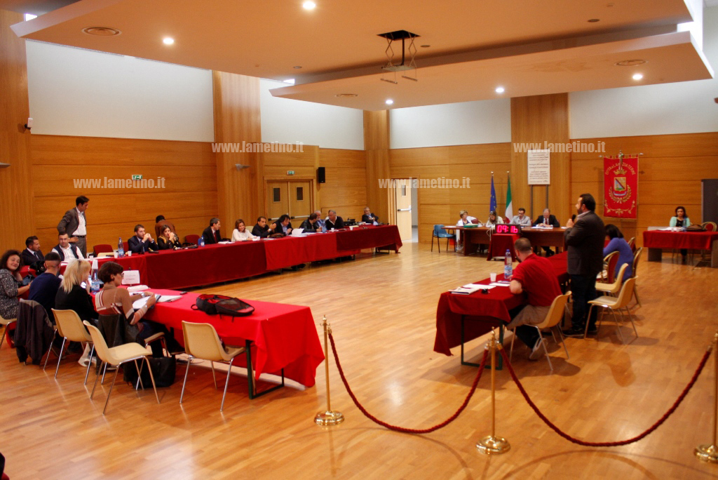 Lamezia, domani consiglio comunale: torna in aula il Psc