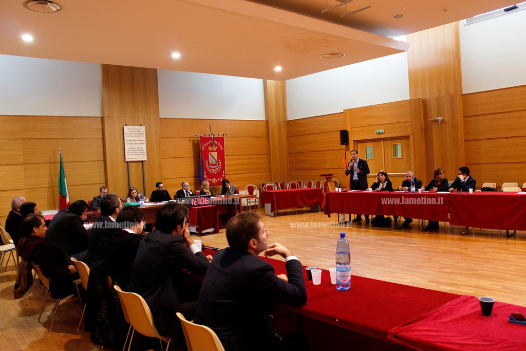 consiglio-23-12.jpg