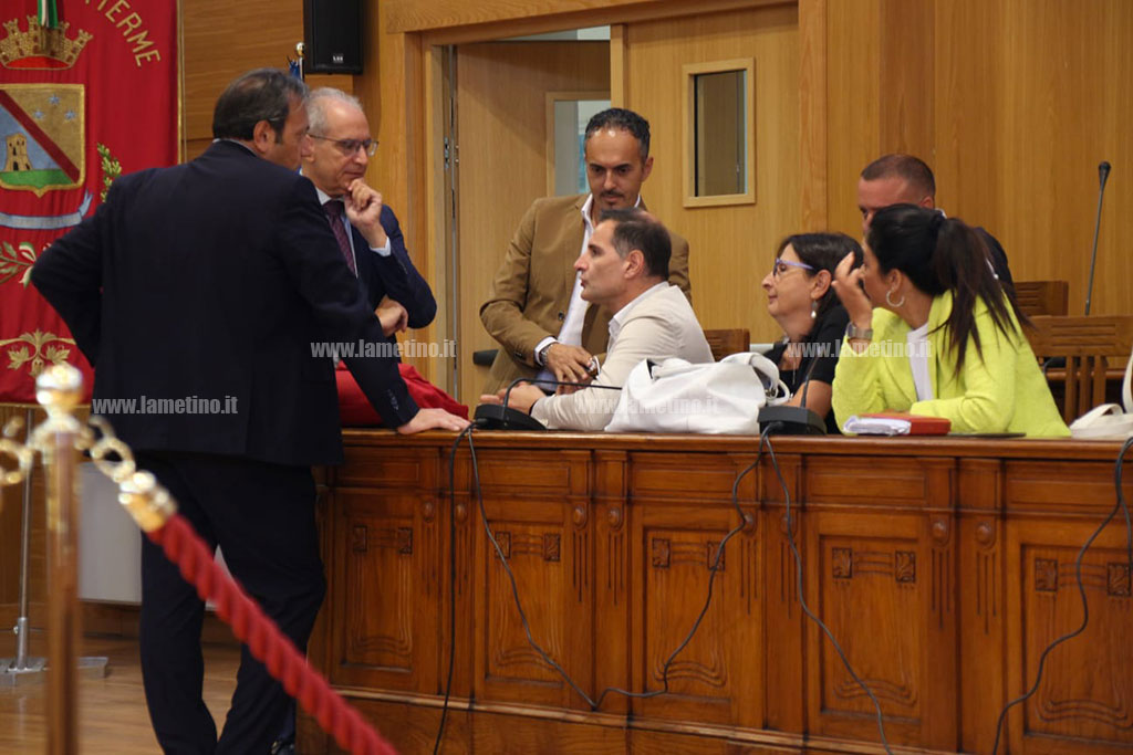 consiglio-comunale-189234-8301-2687002b94c9_72489.jpg