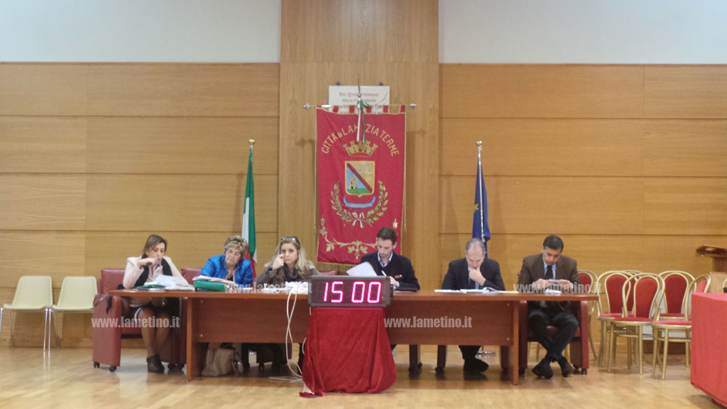 Lamezia, assessore Puteri: rinegoziazione prestiti, in eredità una barca che stava affondando