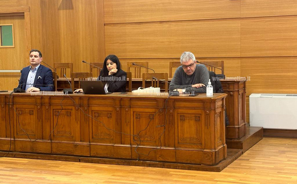 consiglio-comunale-271223-opposizione_4cce4.jpg