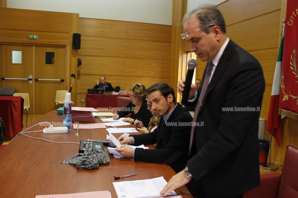 consiglio-comunale-29-dic-20153.jpg