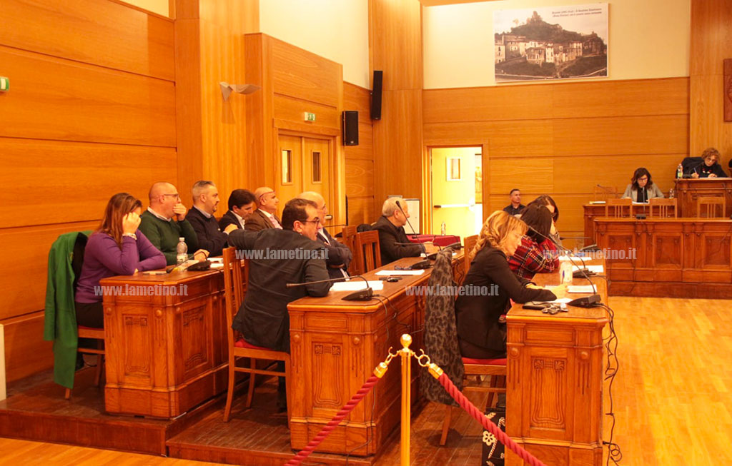 consiglio-comunale-29122267810e_cff7a.jpg