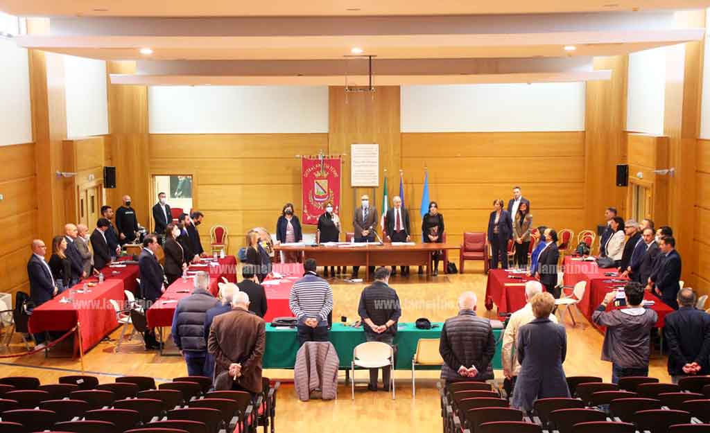 Lamezia, il Consiglio comunale convalida gli eletti: Nicotera nuovo presidente dell'assemblea