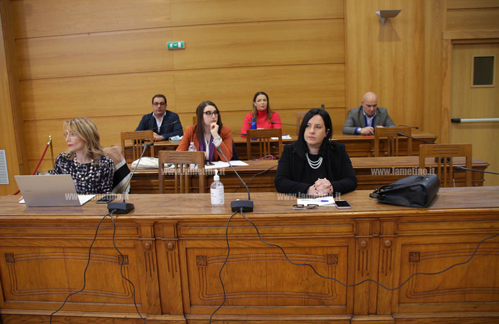 consiglio-comunale-lamezia-642023bdf_6b6dc.jpg