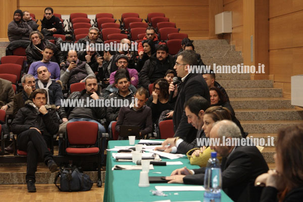 consiglio-comunale-lamezia-opposizione-gennaio-2014.jpg