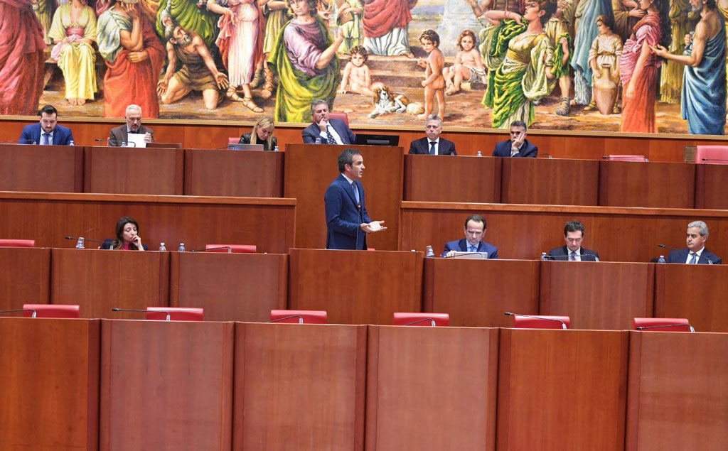 Regione, in Consiglio approvata legge “De Masi” per premialità a imprese che lottano contro criminalità