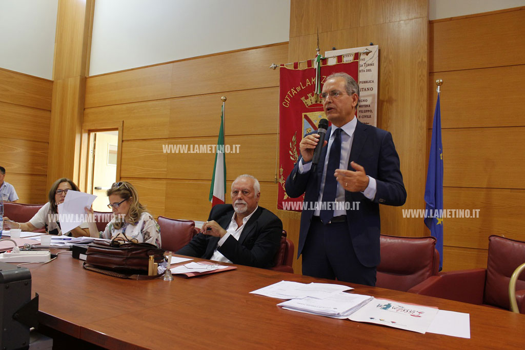consiglio2-08312017-153353.jpg