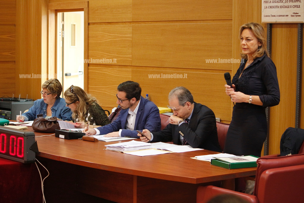 consiglio3.jpg