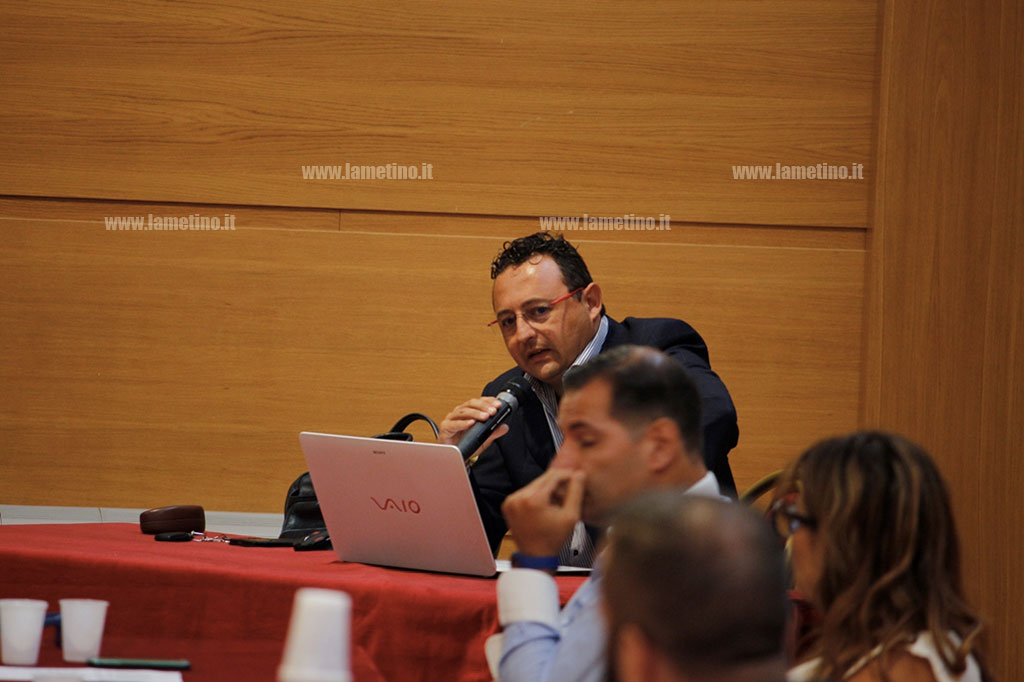 consiglio4-08032016-164928.jpg
