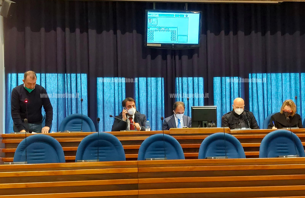 Dimensionamento scolastico in provincia di Catanzaro, Consiglio approva il Piano all'unanimità