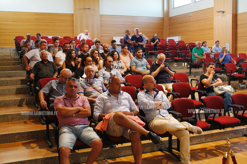 consiglio_com5_270715.jpg