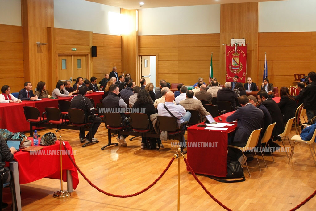 consiglio_com_031115.jpg