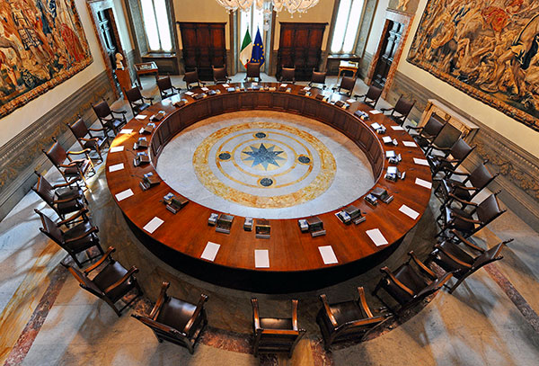 consiglioministri2011_6d7e7_0d9a7_e0b1a_c150f_63cb0.jpg