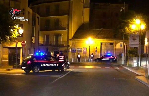 Dalle rapine allo spaccio fino al fermo per omicidio: bilancio delle principali operazioni dei carabinieri nel lametino negli ultimi 12 mesi
