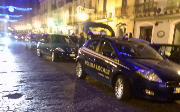 controlli-polizia-lamezia.jpg