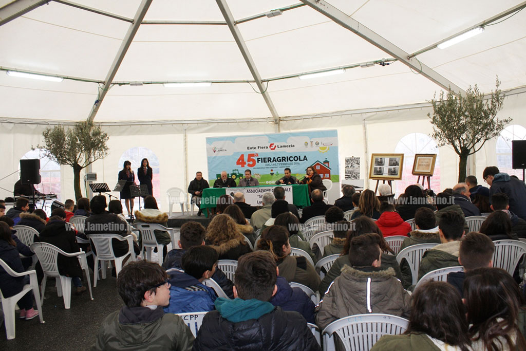Fieragricola, convegno dell’associazione San Nicola: “Il vino è cultura ed è benessere”