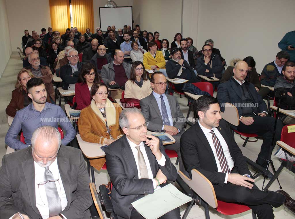 convegno-sanita-lamezia-22319-1.jpg