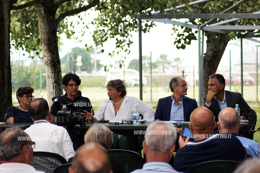 coordinamento-difesa-del-mare-a-Nocera-10-settembre.jpg