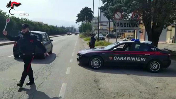 Agguato a Corigliano Rossano, uomo ferito a colpi pistola 