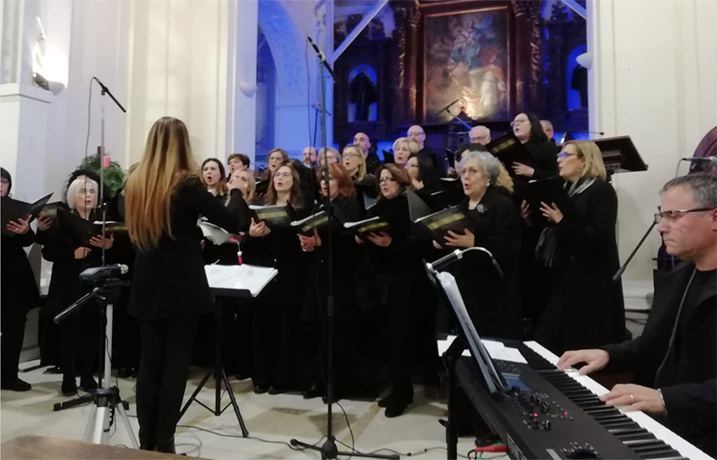 Lamezia, “Un Canto a Maria”: concerto della Corale Diocesana al santuraio di Sant’Antonio