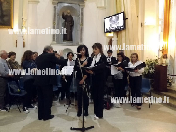 coro-polifonica-lamezia-giugno-2013.jpg