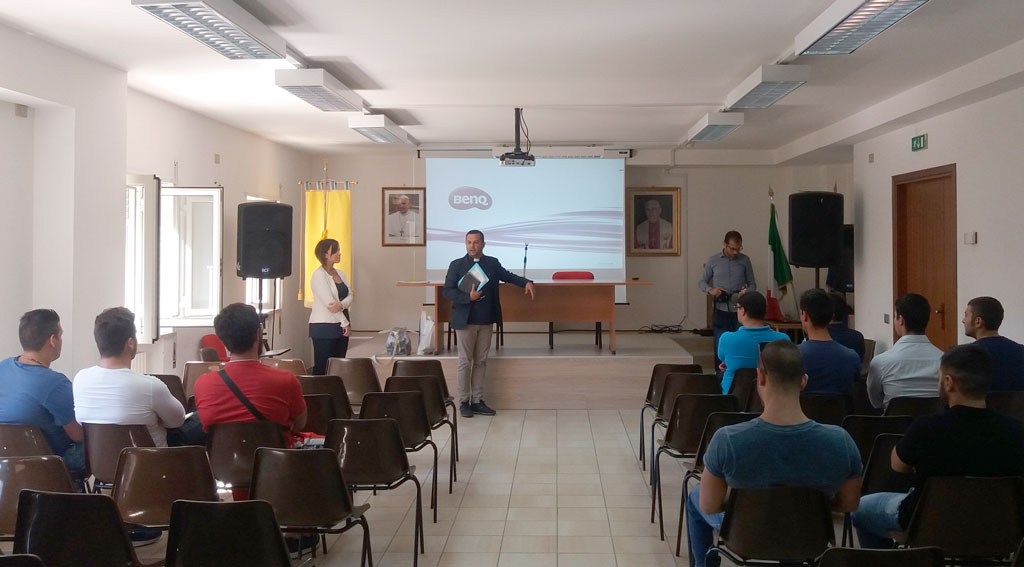 Lamezia, parte il corso per giovani meccanici promosso da Diocesi, Randstad e Consorzio Elis