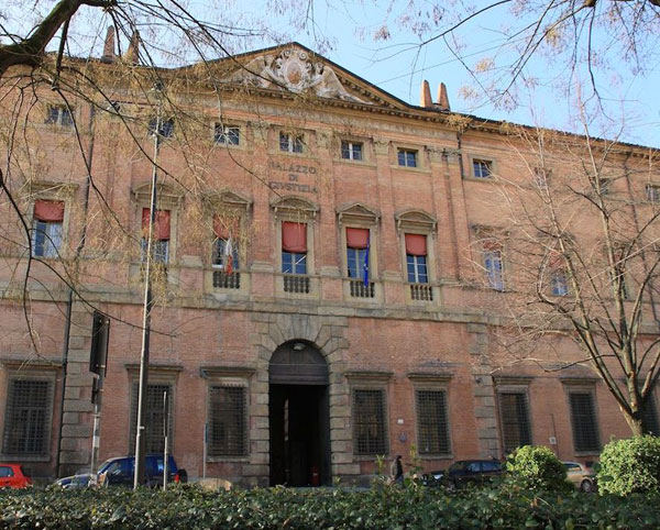 'Ndrangheta: Vicini a cosca Arena condannati per estorsione 