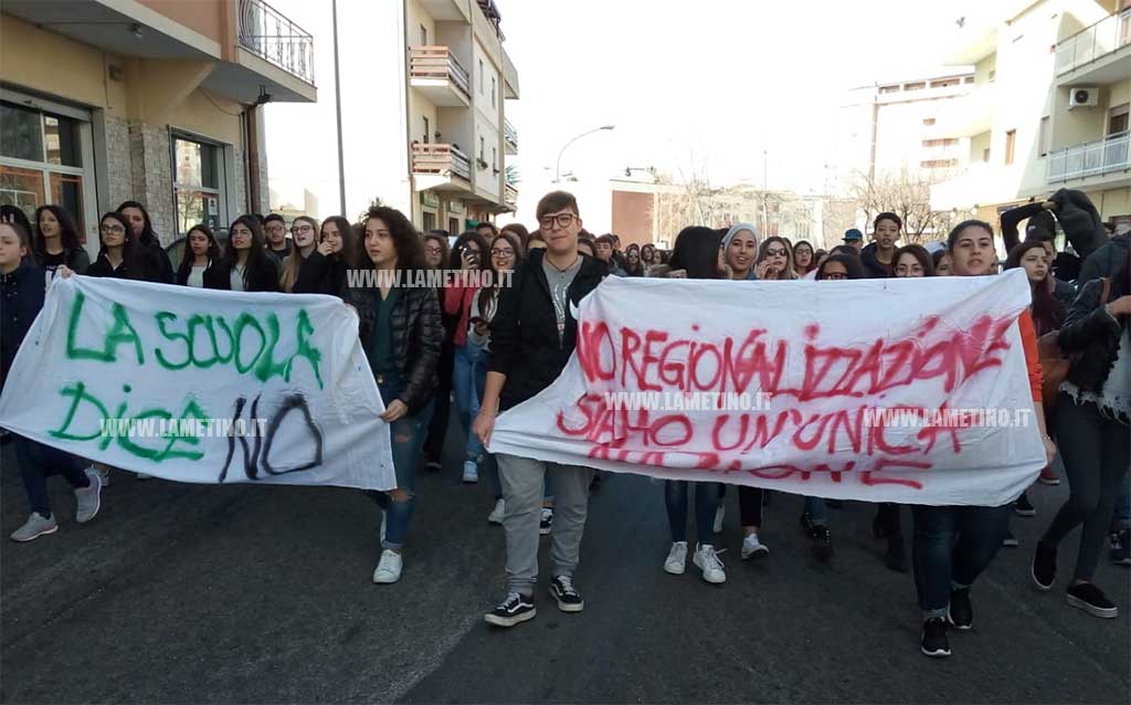 corteo-regionalizzazione-2019-lamezia2.jpg