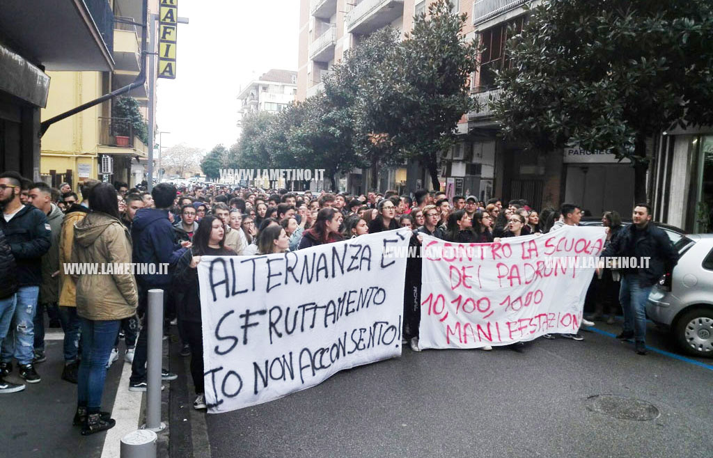 corteo11ok.jpg