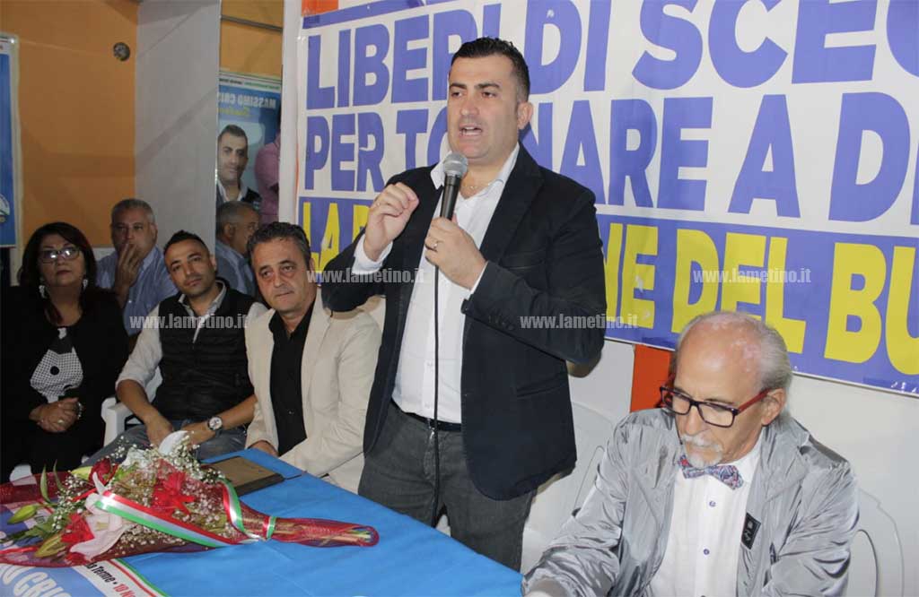 Lamezia, inaugurato punto d'incontro Massimo Cristiano sindaco in via Piave