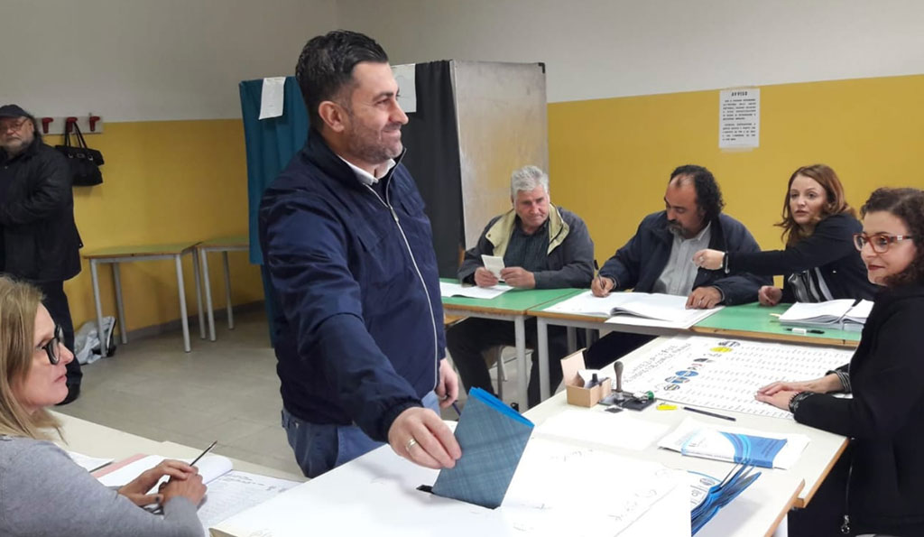 cristiano-al-voto-20191.jpg