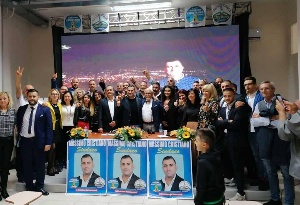 Lamezia, il candidato a sindaco Cristiano visita quartiere Capizzaglie 