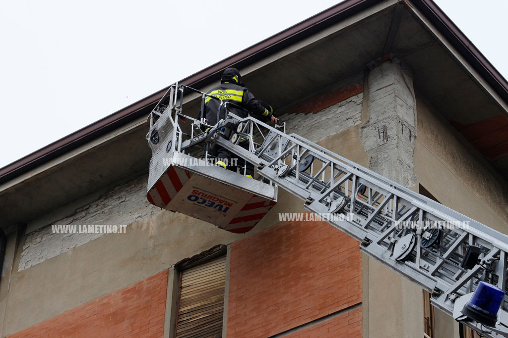 crollo-cornicione2.jpg