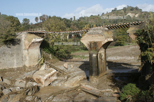 crollo-ponte-ferrovia