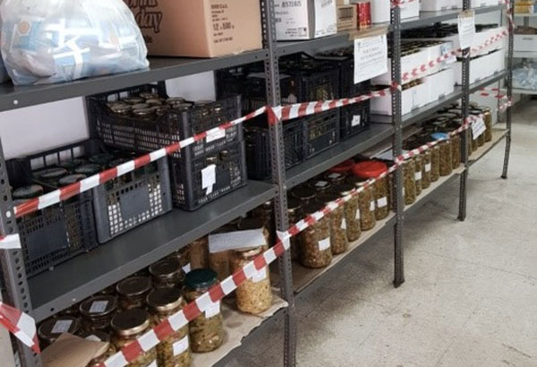 Sequestrati 550 kg di prodotti alimentari a Crotone