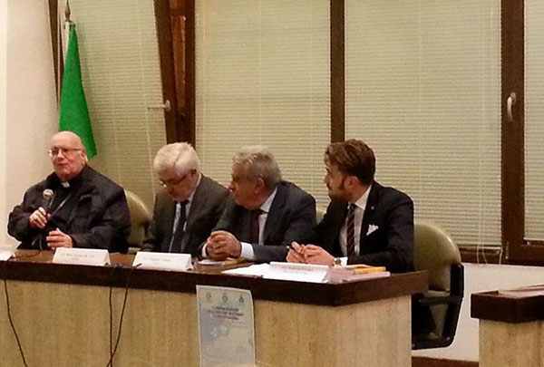 Mediterraneo, Europa e discriminazione religiosa. Presentato libro di Ferraro a Crotone