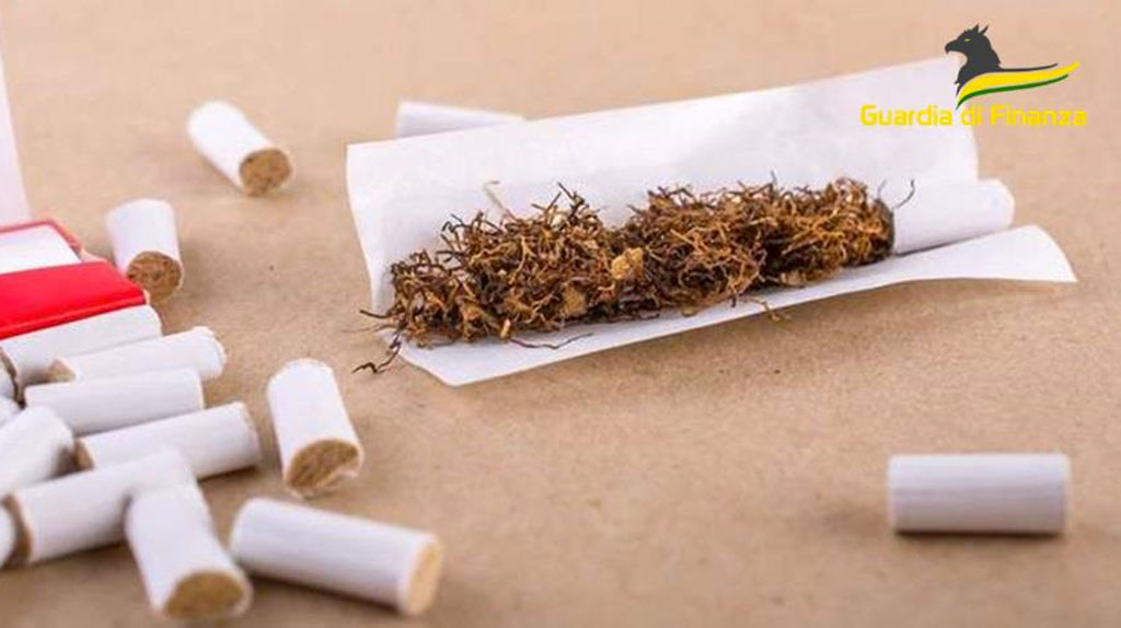 Contrabbando di prodotti e accessori per tabacco, Gdf Cosenza sequestra oltre 40.000 articoli