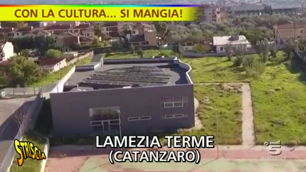 Lamezia, Striscia la notizia al centro Polivalente di via De Filippis
